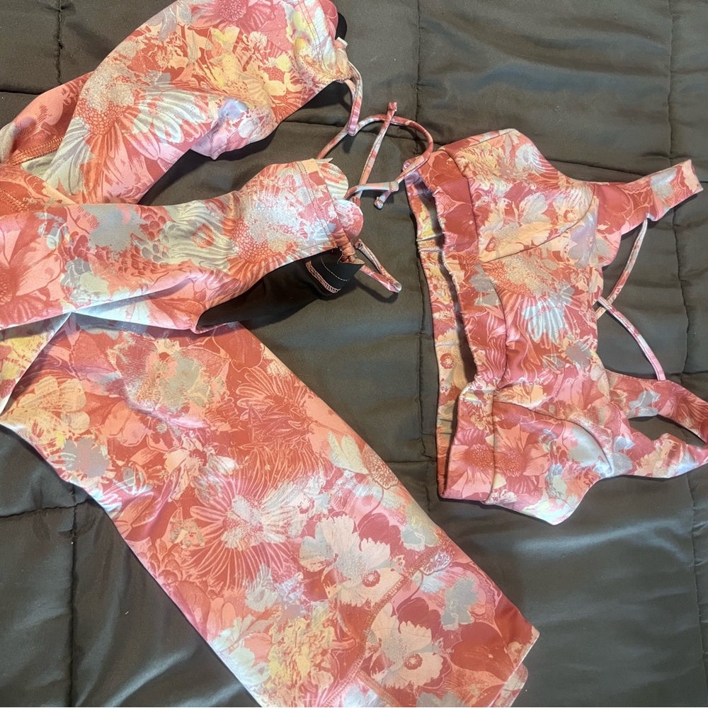 Anthropologie workout set from daily practice